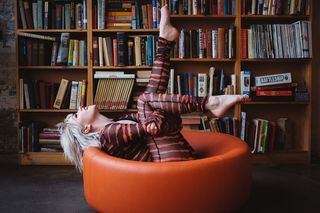 Carly Rae Jepsen feet photo thumbnail