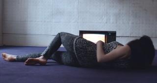 Carly Rae Jepsen feet photo thumbnail