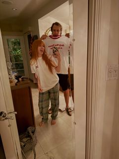 Carly Rae Jepsen feet photo 1