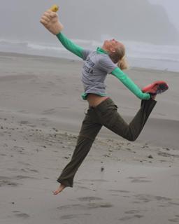 Carly Schroeder feet photo 13
