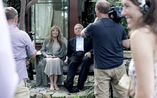 Carly Simon feet photo thumbnail