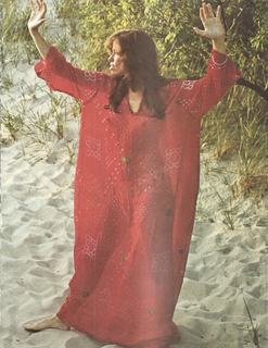 Carly Simon feet photo thumbnail