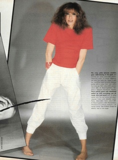 Carly Simon feet photo thumbnail