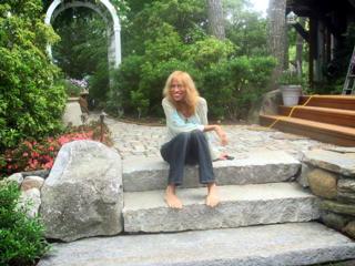 Carly Simon feet photo thumbnail