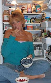 Carly Simon feet photo thumbnail