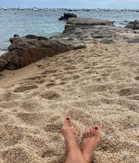 Carme Barceló feet photo 3