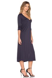 Carmella Rose feet photo thumbnail