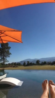 Carmella Rose feet photo thumbnail