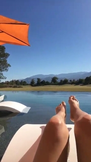 Carmella Rose feet photo thumbnail