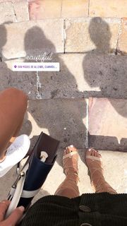 Carmella Rose feet photo thumbnail