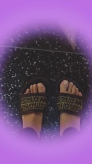 Carmella Rose feet photo thumbnail
