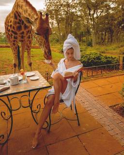 Carmella Rose feet photo thumbnail