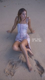 Carmella Rose feet photo thumbnail
