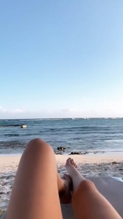 Carmella Rose feet photo thumbnail