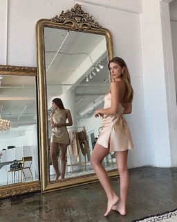 Carmella Rose feet photo thumbnail