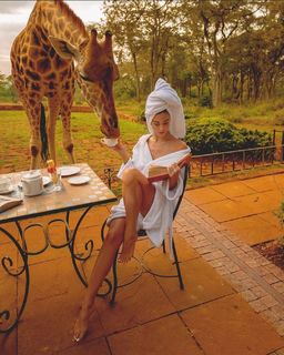 Carmella Rose feet photo thumbnail