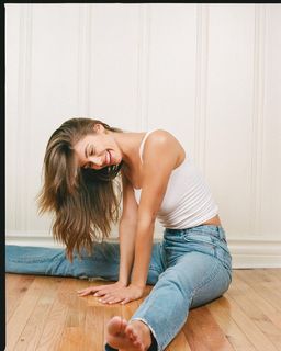 Carmella Rose feet photo thumbnail