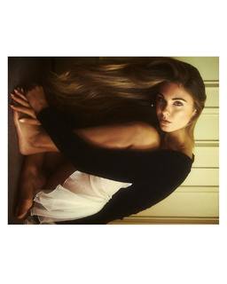 Carmella Rose feet photo thumbnail