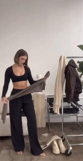 Carmella Rose feet photo thumbnail