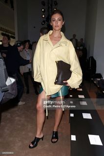 Carmella Rose feet photo thumbnail