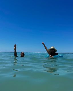 Carmella Rose feet photo thumbnail