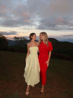 Carmella Rose feet photo thumbnail