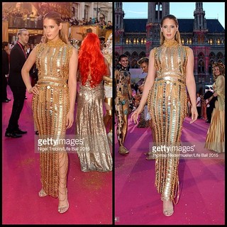 Carmen Carrera feet photo thumbnail