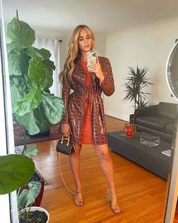 Carmen Carrera feet photo thumbnail