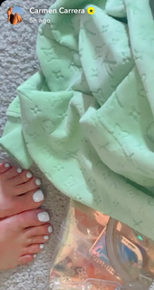 Carmen Carrera feet photo thumbnail