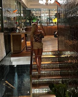 Carmen Carrera feet photo thumbnail