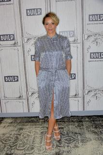 Carmen Ejogo feet photo thumbnail