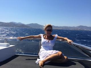 Carmen Geiss feet photo thumbnail