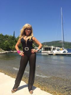 Carmen Geiss feet photo thumbnail