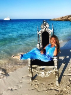 Carmen Geiss feet photo thumbnail