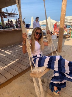 Carmen Geiss feet photo thumbnail