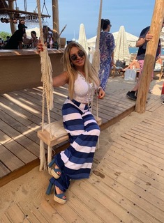 Carmen Geiss feet photo thumbnail