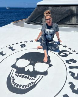 Carmen Geiss feet photo thumbnail