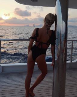 Carmen Jorda feet photo 3