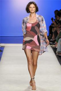 Carmen Kass feet photo 9
