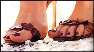 Carmen Kass feet photo 11