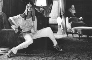 Carmen Kass feet photo 13