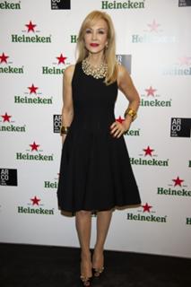 Carmen Lomana feet photo 7