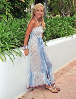 Carmen Lomana feet photo 19