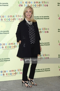 Carmen Lomana feet photo 15
