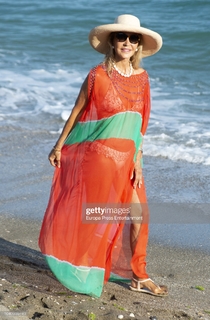 Carmen Lomana feet photo 15