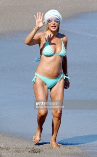 Carmen Lomana feet photo 19