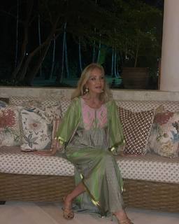 Carmen Lomana feet photo 2