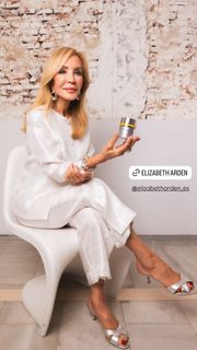 Carmen Lomana feet photo 3