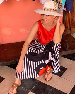 Carmen Muñoz feet photo 14