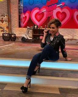 Carmen Muñoz feet photo 6